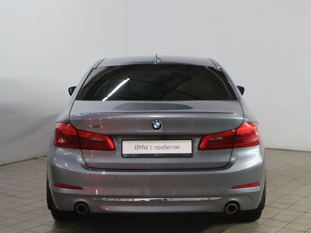 BMW 5 серии 2012