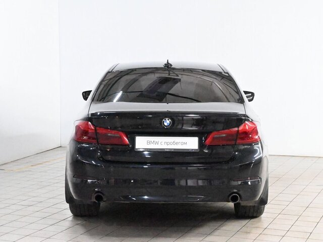 BMW 5 серии 2015